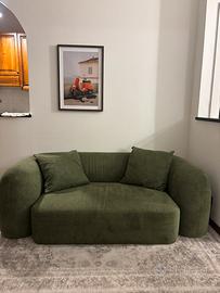 divano elegante  verde