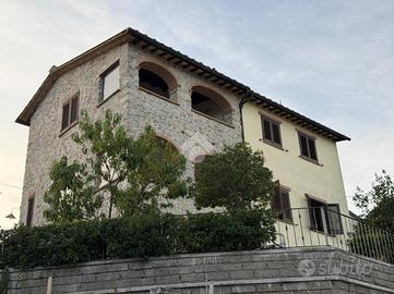 CASA SEMINDIPENDENTE A AMELIA