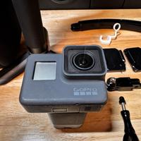 Gopro hero 5 black + accessori + stabilizzatore