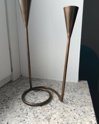 Candelabro in metallo stile vintage