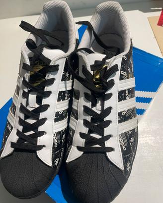 Scarpe Adidas superstar bianche/nere