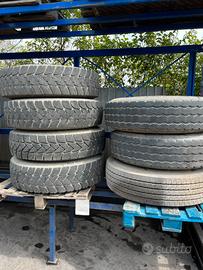 Gomme autocarri 13R22.5
