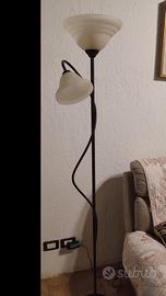 LAMPADA A PIANTANA CLASSICA