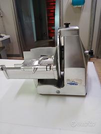 affettatrice professionale 