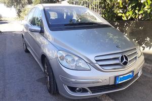 MERCEDES CLASSE B CDI 200 -  