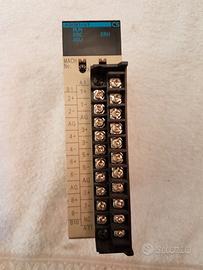 OMRON CS1W-AD081-V1 scheda analogica/digitale 8 in
