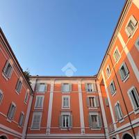 2 LOCALI A MILANO