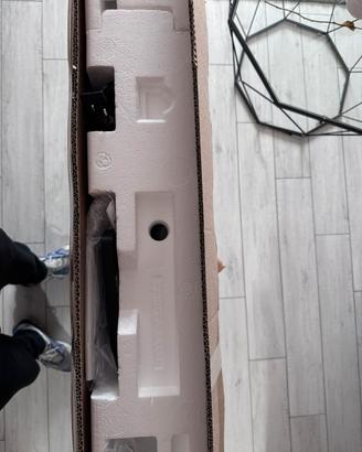 Tv 65 pollici philips ambi light