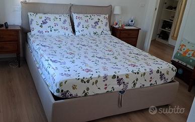 Letto matrimoniale 