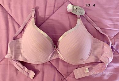 Reggiseni imbottiti con ferretto.