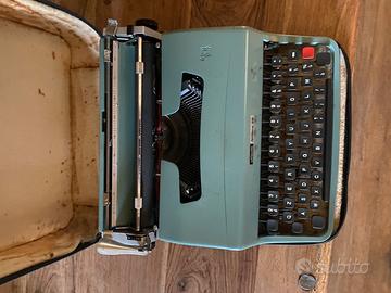 Macchina da scrivere