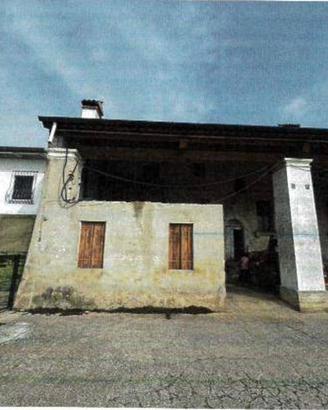 Immobile in asta di 241 m² con 2 locali a Montecch