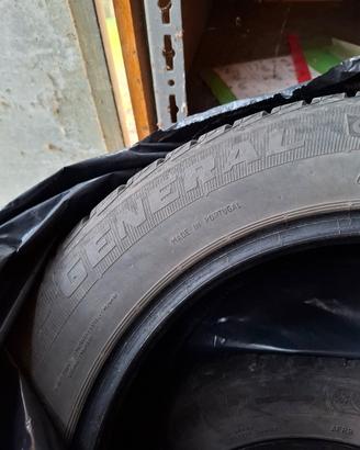 4 pneumatici 195/60R15 88H M+S marca GENERAL
