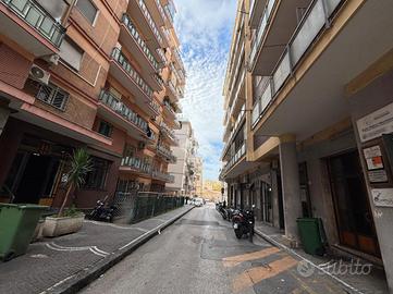 MONOLOCALE A CASTELLAMMARE DI STABIA