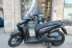 Honda SH 350 - 2024 unico proprietario ruote alte 
