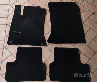 tappetini originali Mercedes classe A \B 2016
