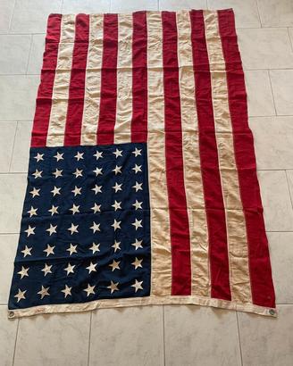 Antica bandiera "Old Glory " U.S.A. (collezione).
