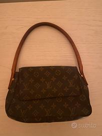 Borsa Louis Vuitton Looping MM