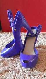 scarpa sandalo viola e sandalo verde n. 40