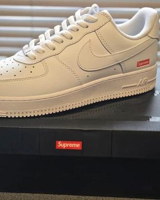 Nike Air Force 1 Low Supreme t41