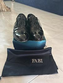 Scarpe eleganti da uomo in vernice