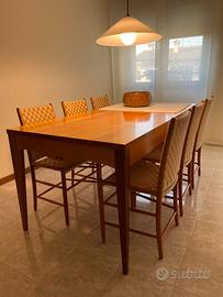 Tavolo allungabile HORM in ciliegio