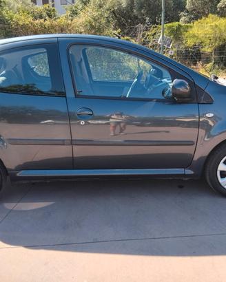 PEUGEOT 107 CLIMA RADIOX NEOPETENTATI