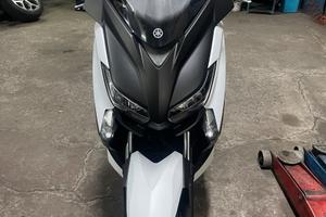 Yamaha X-Max 250 - 2015