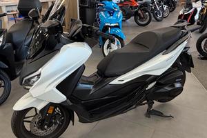 Honda Forza 350