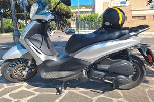 beverly 300 s ABS ASR