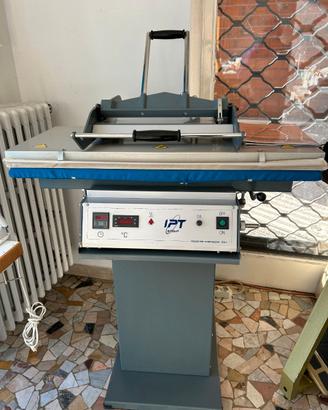 pressa per adesivare