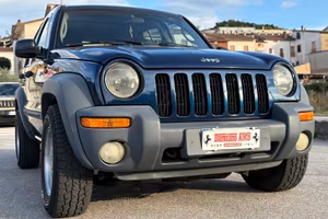 Jeep Cherokee SPORT 2.5 CRD AUTOCARRO 4 POSTI