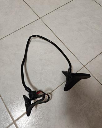supporto per smartphone con morsetti