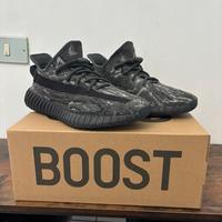 Yeezy 350 V2 Dark Salt  42 2/3