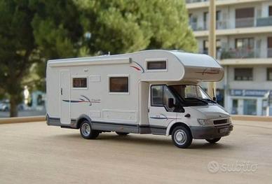 Camper Camping Cars Ford Le CHALLENGER 172Z 1:43