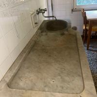 Lavandino in marmo alla genovese