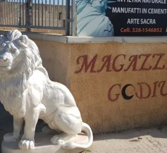 Leoni in cemento