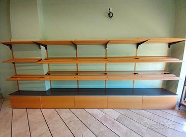 Composizione Scaffalatura in Legno  