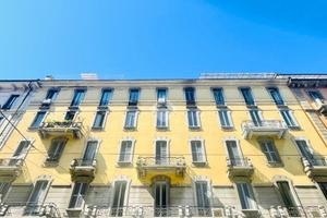 MONOLOCALE A MILANO