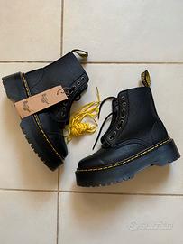 Dr. Martens Sinclair Platform