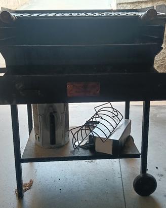 barbecue a carbonella e legna 