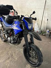 Xt660