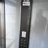 Montacarichi EP, due fermate