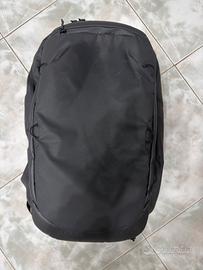 Peakdesign travel backpack 45L