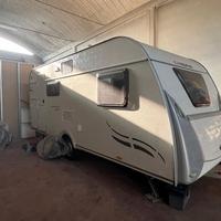 Caravan 6 posti Adria Aviva Move 490CP