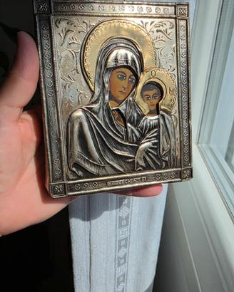 Icona russa Madonna di Kazan 