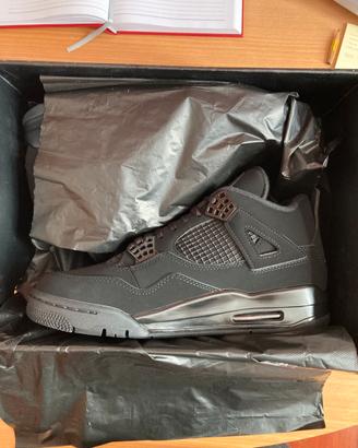 Nike Air Jordan 4 Retro Black Cat Size EU 42