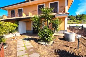 Ragalna - villetta indipendente id: ra263vv