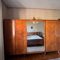 Armadio in legno