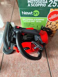 motosega a scoppio  da potatura 